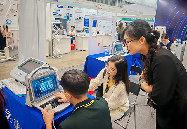 品源醫(yī)療攜便攜式超聲骨密度儀等產(chǎn)品亮相越南醫(yī)展，助力中越健康產(chǎn)業(yè)深化合作